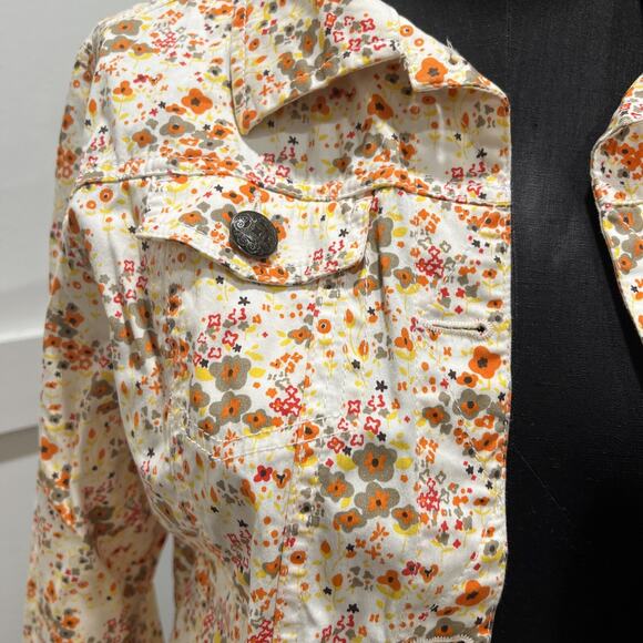 Aventura Organic Cotton Cream And Floral Medium Jacket Button Up - Picture 2 of 8